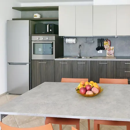 Orchidea - Gla126 By Interhome * 杰拉拉廖