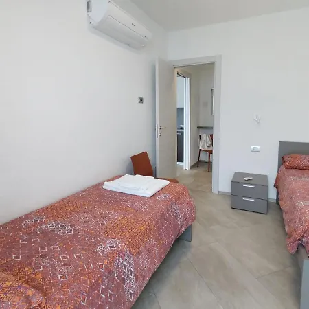 דירה Orchidea - Gla126 By Interhome ג'רה לאריו