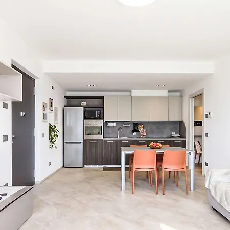 公寓 Orchidea - Gla126 By Interhome *